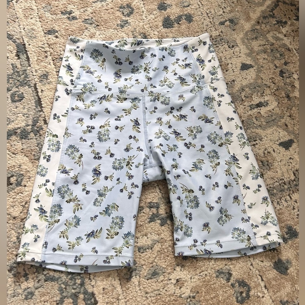 Sage Women's Blue Floral Shorts